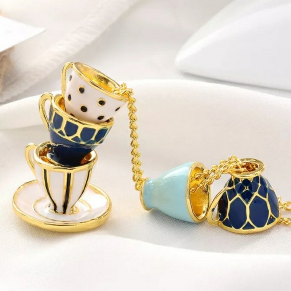 Teacup Necklace, Blue